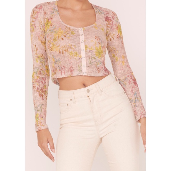 We The Free Angelina Top - Picture 1 of 6